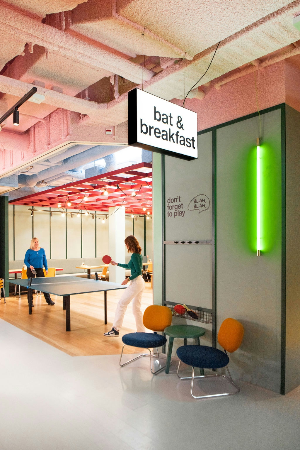 Breakfast & Ping Pong - Conscious Hotel Vondelpark